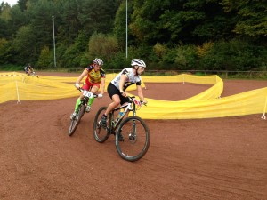 ... auch bei der Elite wird gekämpft ...